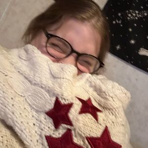 Meet your Posher, Jade